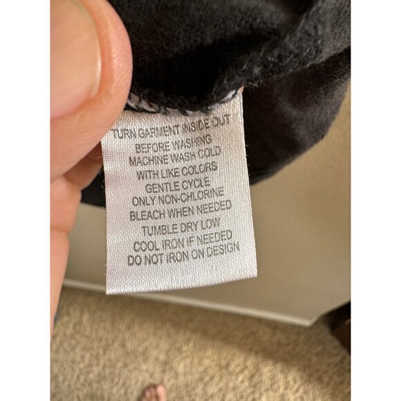 Disney Nightmare Before Christmas Women's Black Shirt‎ Medium Jack & sally - Picture 4 of 6